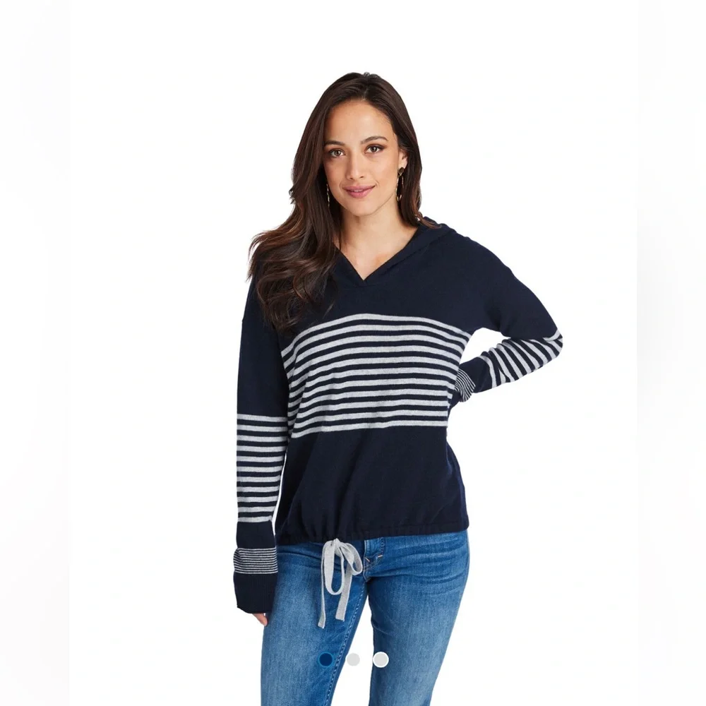 Vineyard Vines Navy Blue & White Stripe Hooded Wool Cashmere Sweater Size Small - Picture 1 of 12